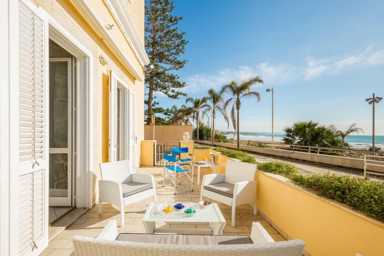 La Casa Sul Lungomare Villa Marina di Ragusa Exterior photo